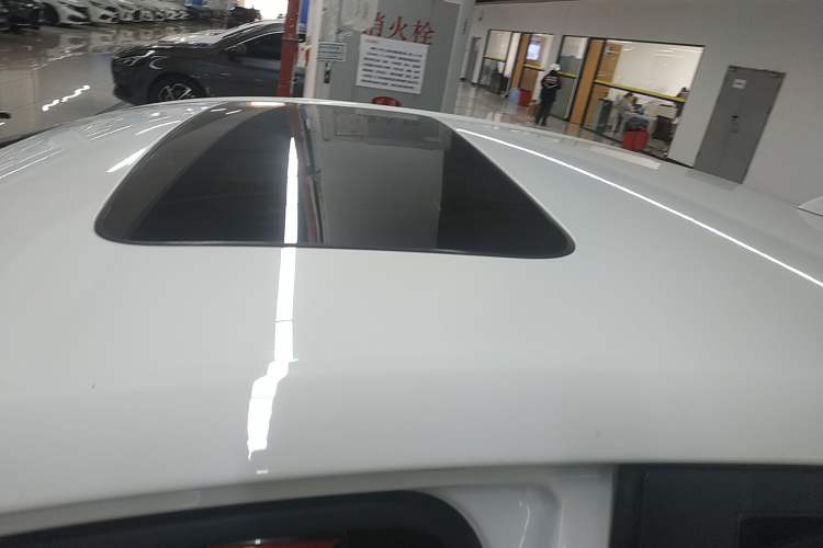 Used Chevrolet Monza 2019 Redline 320T Dual-Clutch Sporty Version China VI Standard
