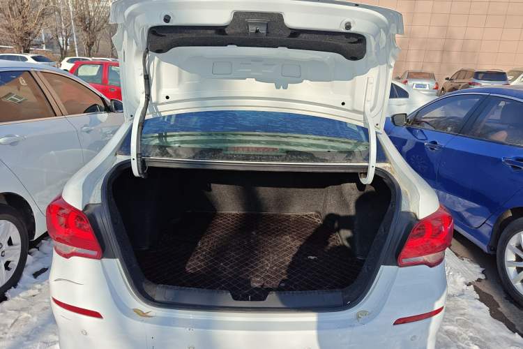 Used Chevrolet Cavalier 2018 320 Automatic Enjoyment Sunroof Edition
