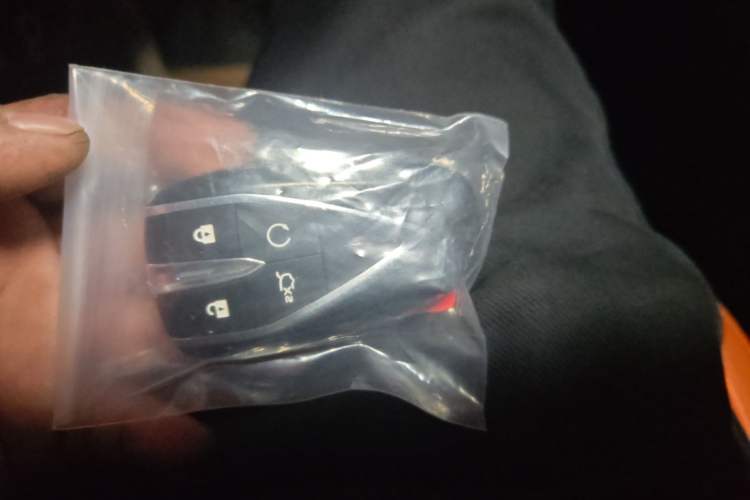 Used Changan UNI-V 2024 1.5T Prestige Sport Edition
