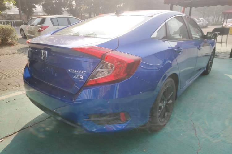 Used Honda Civic 2019 220TURBO CVT Dynamic Edition China VI