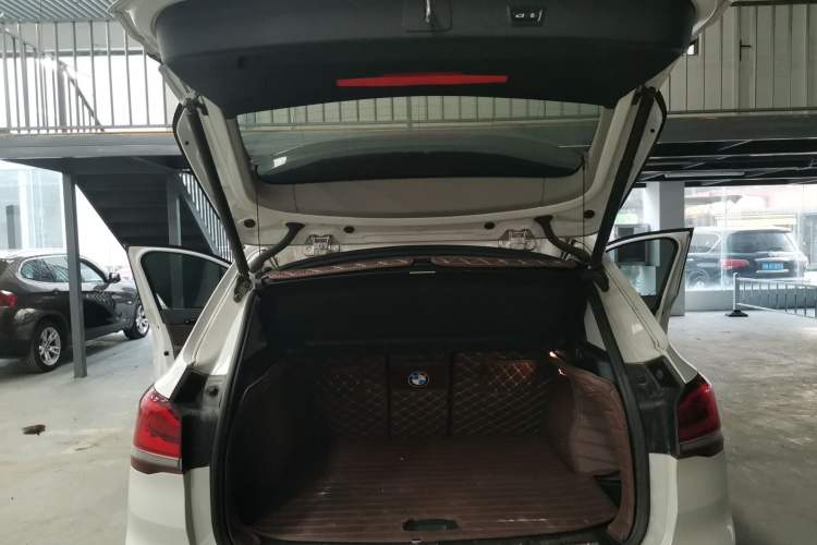 Used BMW X1 2021 sDrive25Li Leading Model
