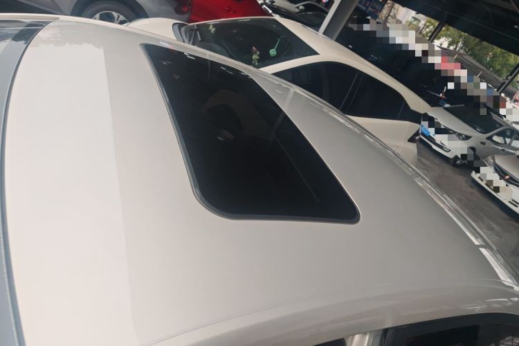 Used Roewe i5 2020 1.5L Automatic 4G Connect Luxury Flagship Edition
