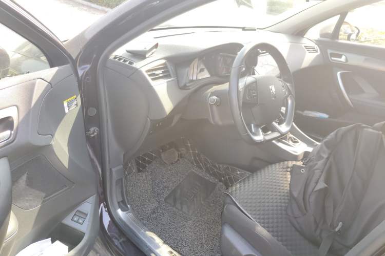 Used  4S 2016 1.2T Automatic Advanced THP130
