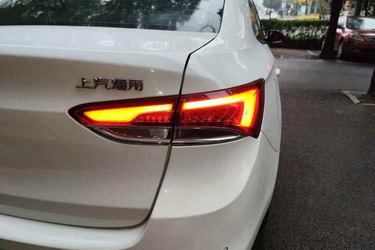 Used Buick GT 2018 15T Dual-Clutch Elite Model China V Standard
