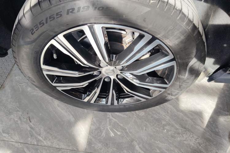 Used Volvo XC60 2022 B5 4x4 Smart Luxury Edition