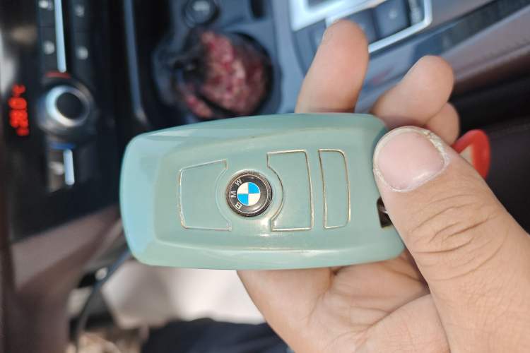 Used BMW 5 Series 2014 525Li Luxury Design Package
