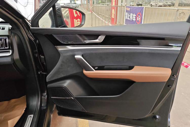 Used BYD Tang New Energy 2021 DM-i 112KM Prestige Model
