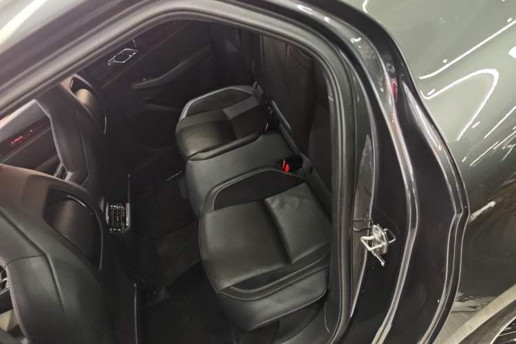 Used Lynk & Co 03 2023 2.0TD DCT JingPro