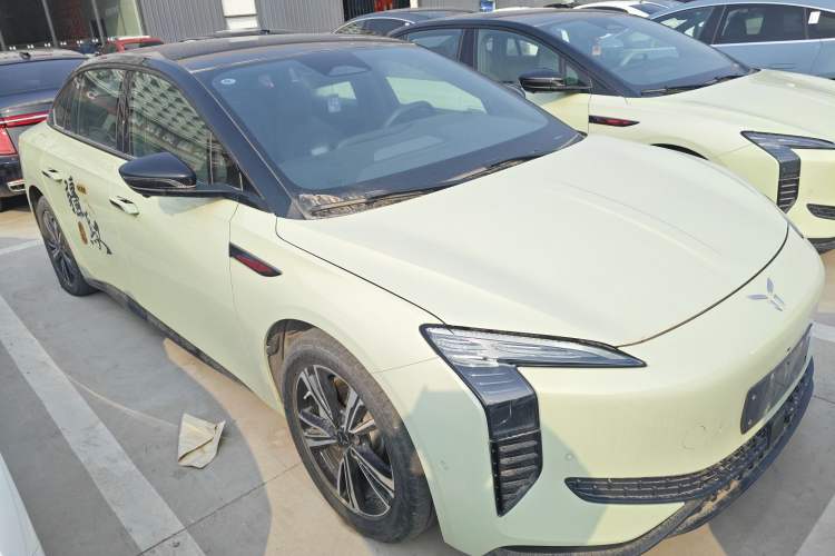 Used Hongqi EH7 2024 690 Pro