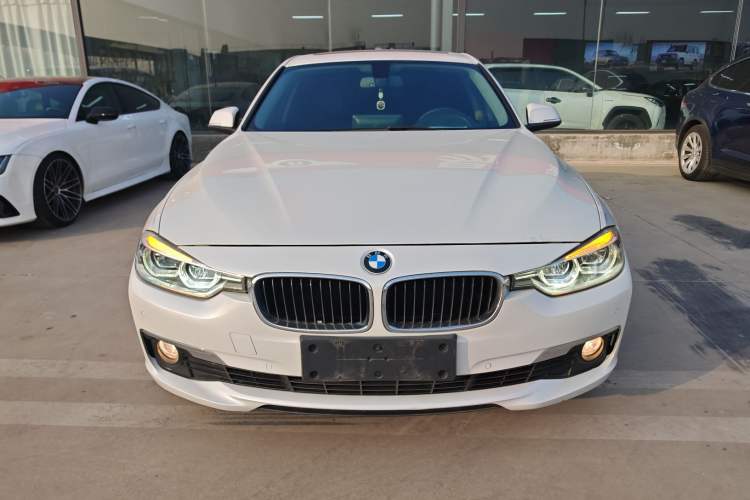 TDK.VehicleDetails.img