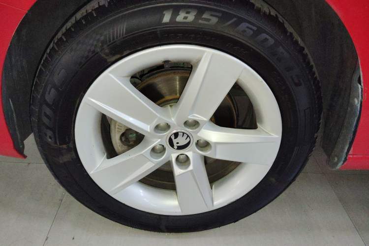 Used Skoda Fabia 2016 1.4L Automatic Car Enjoy Edition
