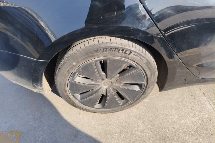 Used Tesla Model 3 2023 Rear-Wheel-Drive Version
