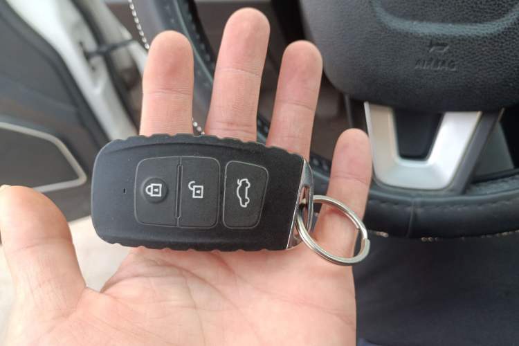 Used Bestune X40 2019 1.6L Manual Luxury Model China VI Standard