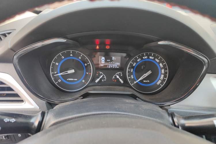 Used Changan Alsvin V7 2016 1.6L Manual Enjoyment Model China IV Standard