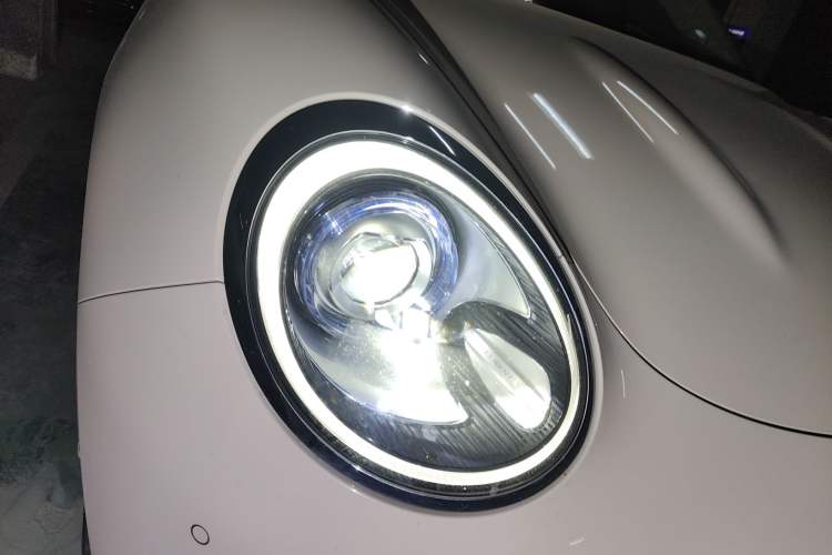 Used ORA Good Cat 2021 400km Standard Range Athena Edition Lithium Iron Phosphate