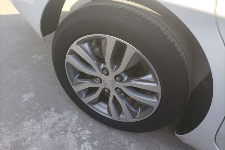 Used Buick GT 2021 Revised Version 1.3T Automatic Mild Hybrid Elite Edition
