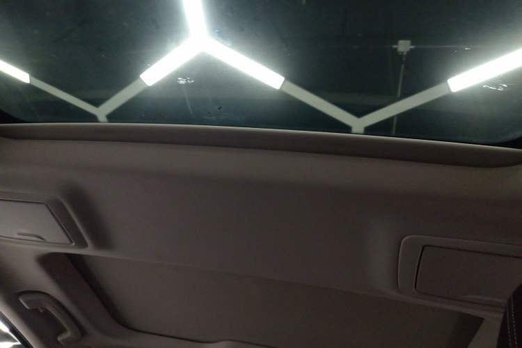 Used BMW 5 Series 2018 530Li xDrive Luxury Package
