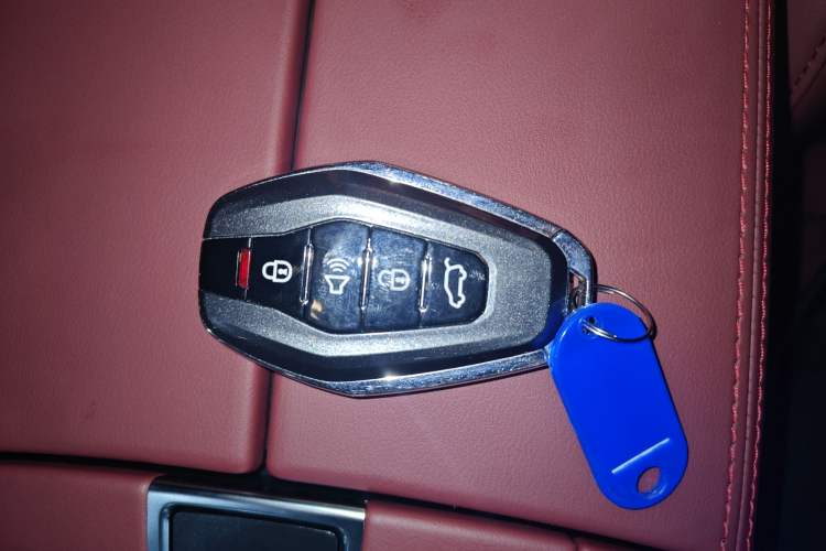 Used JETOUR X70 PLUS 2025 Champion Edition 1.5T DCT Champion PRO 7-Seater
