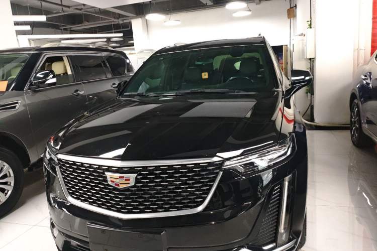 Used Cadillac XT6 2022 2.0T Six-Seater Four-Wheel-Drive Luxury Version