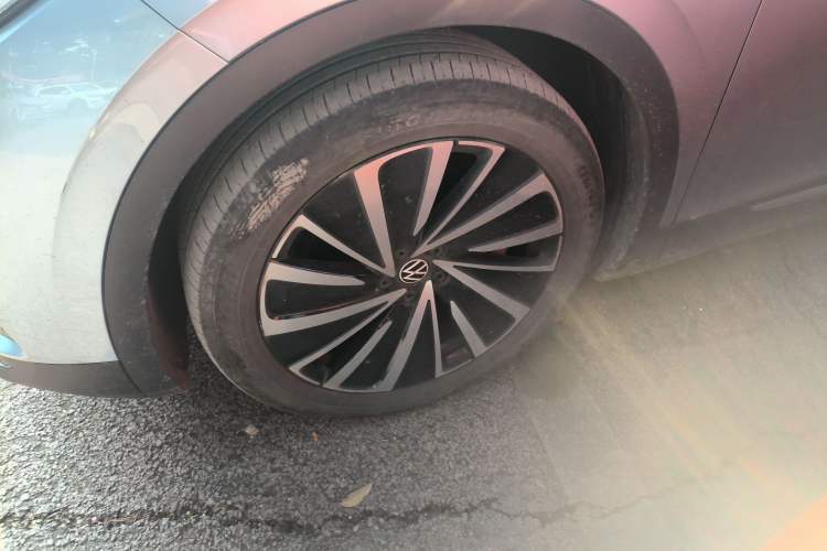 Used Volkswagen ID.4 X 2021 Pro Smart Long-Range Edition
