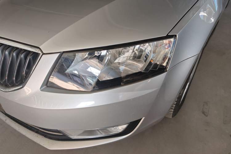 Used Skoda Octavia 2015 1.6L Automatic Yijun Edition
