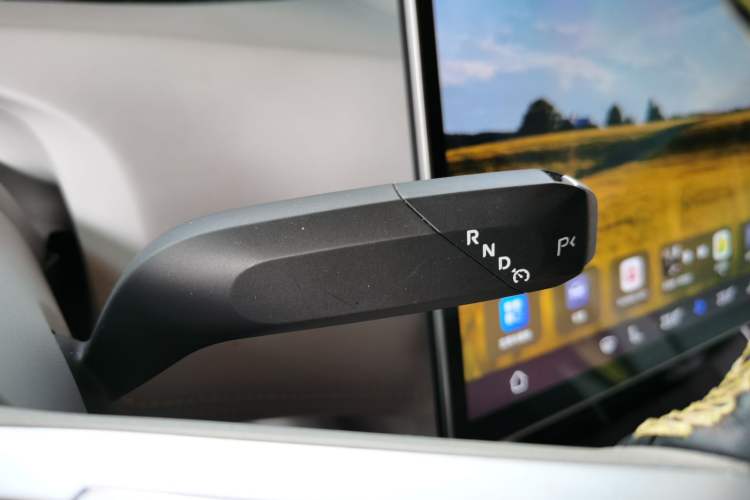 Used  11 2022 Long-Range Dual-Motor Luxury Edition 4 Seats