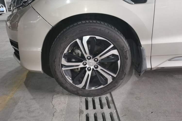 Used Honda UR-V 2017 370TURBO 2WD Prestige Edition China V