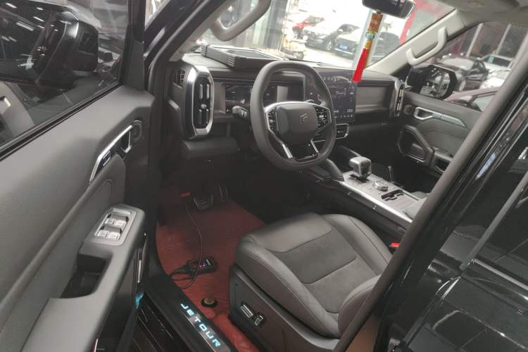 Used JETOUR Traveler 2023 2.0T All-Wheel-Drive CrossPRO
