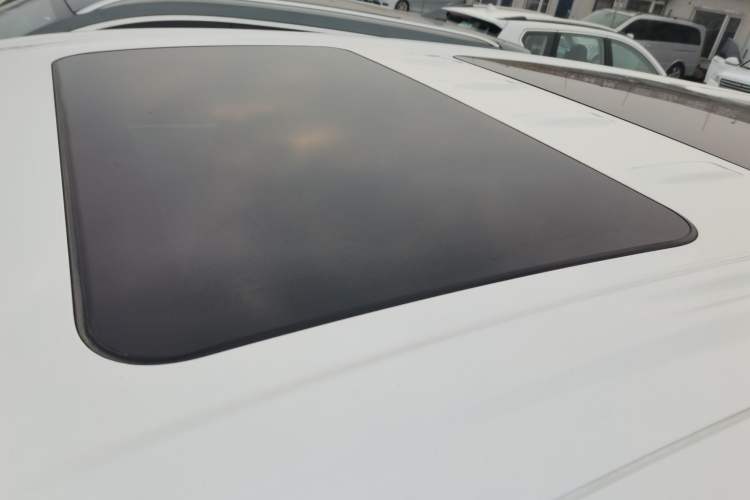 Used Buick GL8 2018 ES 28T Luxury Model China VI Standard
