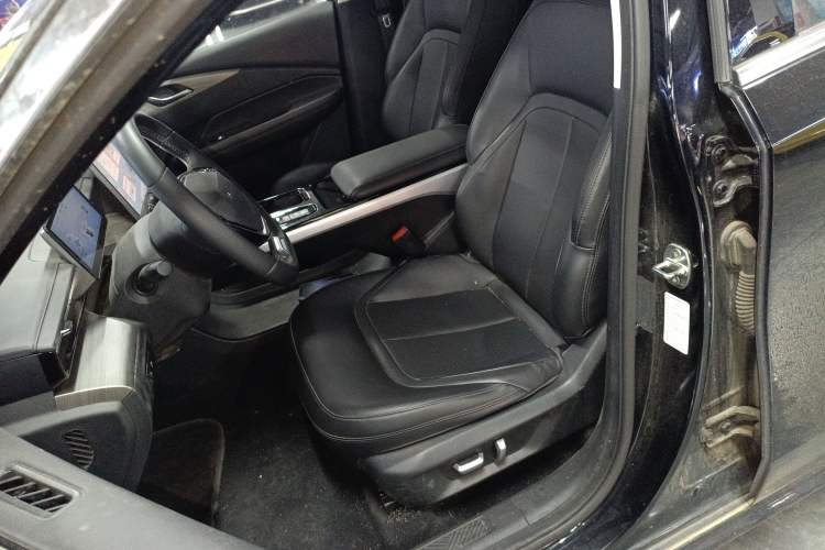 Used Wuling Xingguang 2023 150 Advanced Edition
