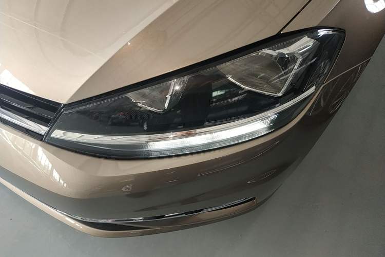 Used Volkswagen Golf 2019 280TSI DSG Comfort Version China VI Standard
