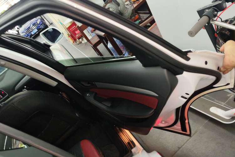 Used Audi Q5 2017 Plus 40 TFSI Technology Model
