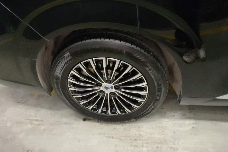 Used Denza D9 2024 DM-i 980 Four-Wheel Drive Prestige Model