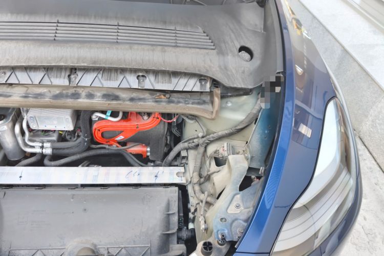 Used Tesla Model Y 2023 Rear-Wheel-Drive Version
