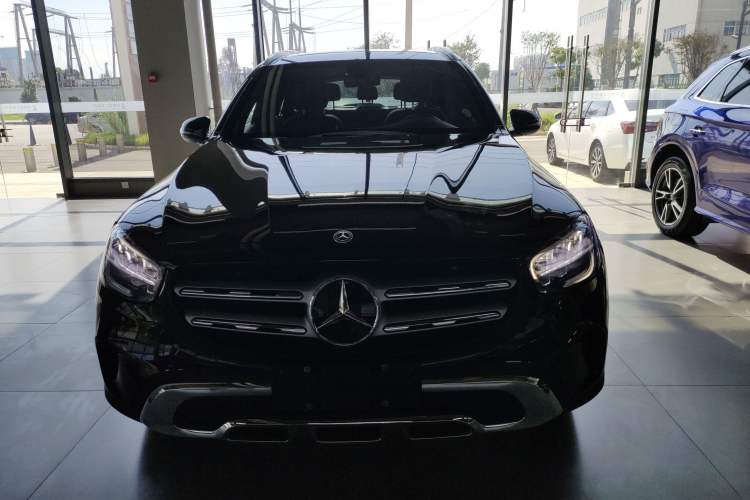 Used Mercedes-Benz GLC 2021 GLC 260 L 4MATIC Dynamic Edition
