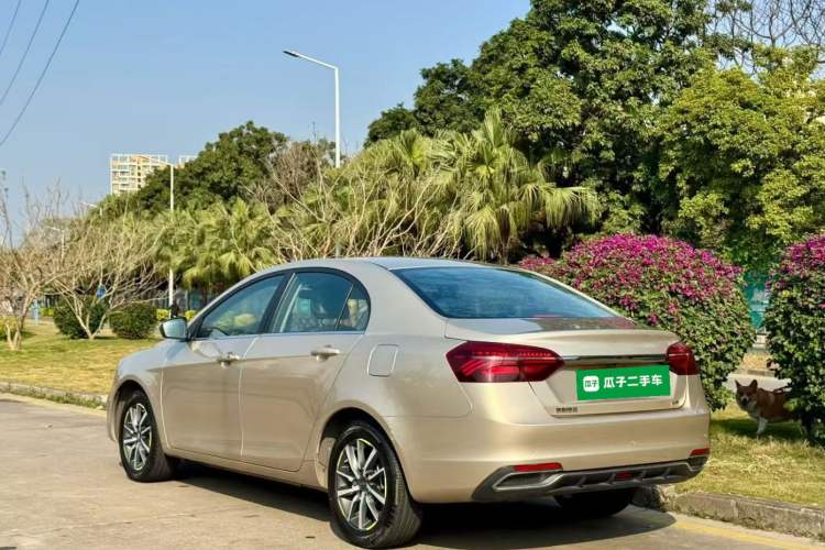 Used Geely Auto Emgrand 2019 Leading Edition 1.5L CVT Upward-Connected Model China VI Standard
