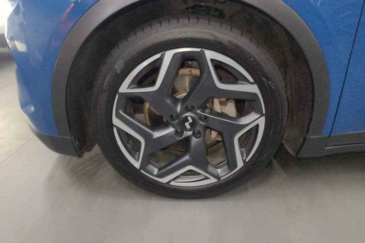 Used ONVO L60 2024 60 kWh Rear-Drive Version
