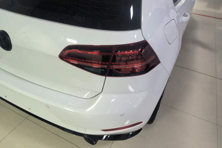 Used Volkswagen Golf 2018 280TSI Automatic R-Line Model
