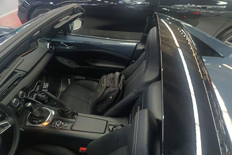 Used Mazda MX-5 2022 2.0L Automatic Hardtop Convertible Ink Edition
