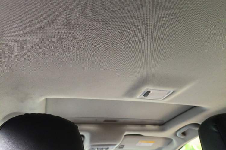 Used Buick Encore 2015 1.4T Automatic Two-Wheel Drive Urban Elite Version
