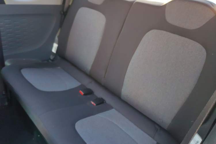 Used Wuling Hongguang MINIEV 2022 Macaron Premium Model – Lithium Iron Phosphate
