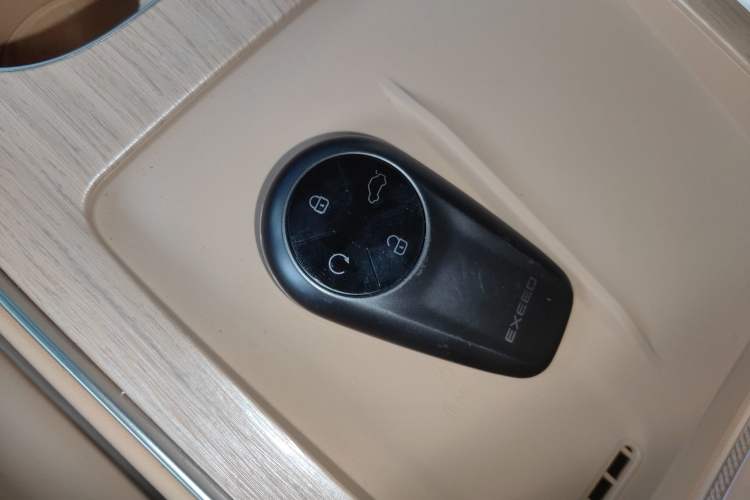 Used  Star Era ET 2025 Extended-Range 265 Max Two-Wheel Drive Urban Advanced Driver Assistance
