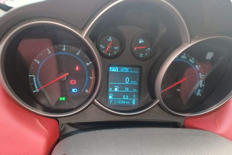 Used Chevrolet Cruze 2015 1.5L Classic SE AT
