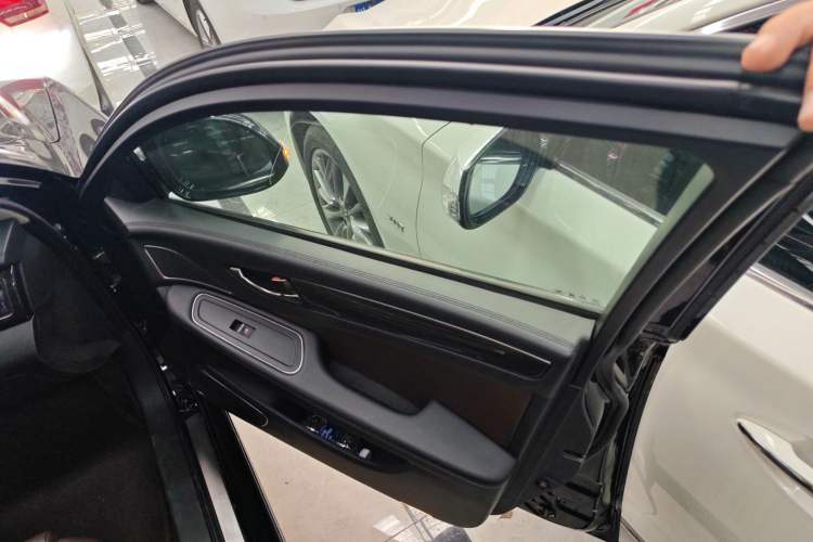 Used Hongqi H7 2019 2.0T Flagship Edition
