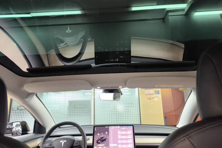 Used Tesla Model 3 2022 Rear-Wheel-Drive Version
