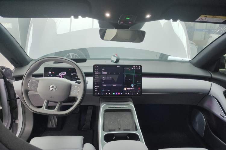 Used Nio ET5T 2025 75 kWh Touring