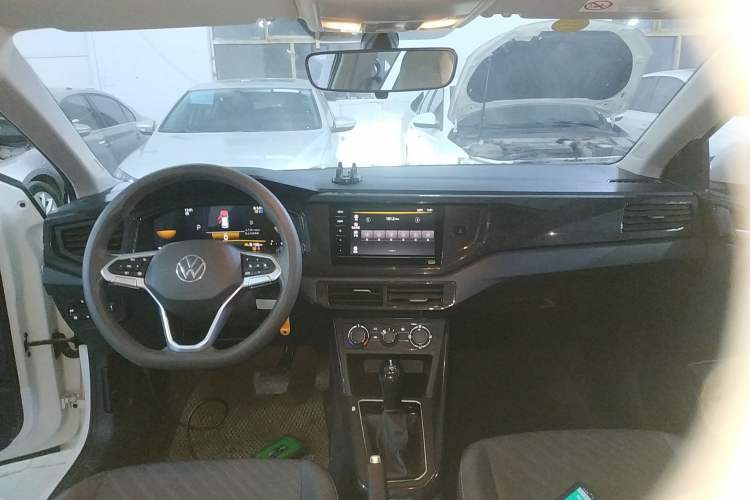 Used Volkswagen Lavida 2023 New Rui 1.5L Automatic New Yi Edition