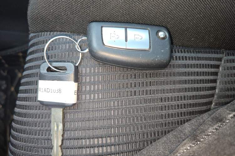 Used Nissan Tiida 2021 1.6L CVT Cool Edition
