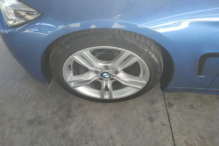 Used BMW 4 Series 2017 425i Gran Coupe Leading Model with M Sport Package
