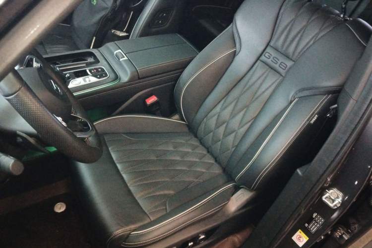 Used GAC Trumpchi GS8 2022 Flagship Series 2.0 TGDI Two-Wheel-Drive Prestige Edition (7 Seats)
